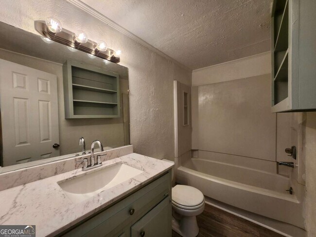 Building Photo - 1247 Wooten Dr