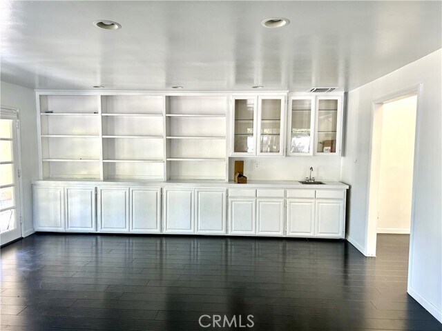 Building Photo - 1130 Encanto Dr