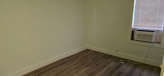 Building Photo - 2808 Avenue H
