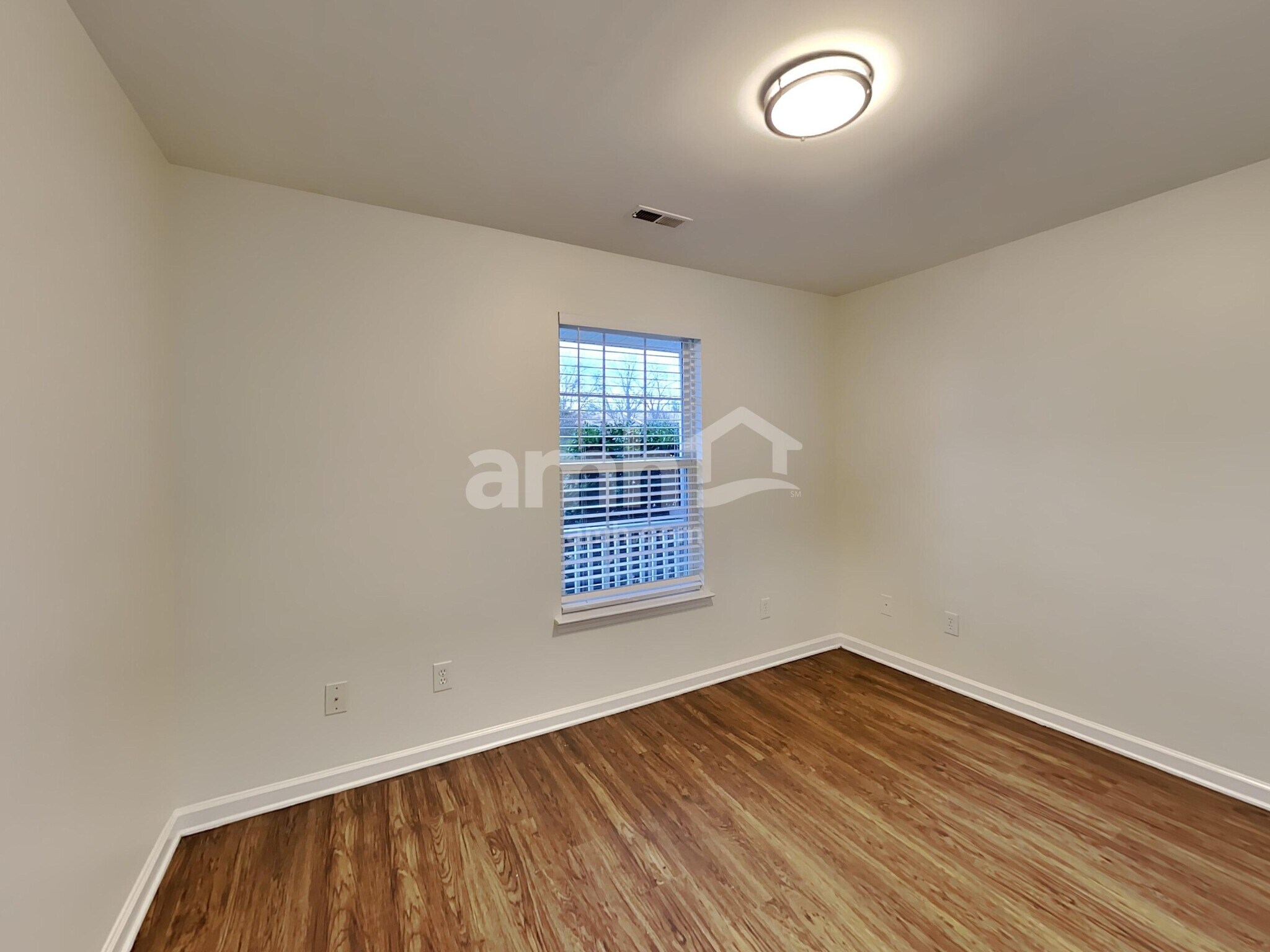 Building Photo - 315 Madrid Dr