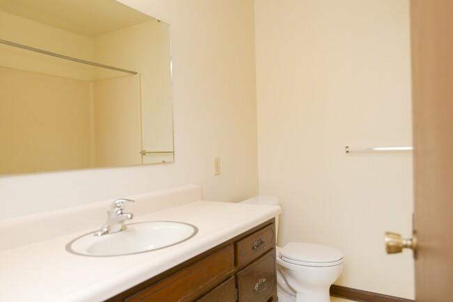 Building Photo - 2313 Gray Fox Terrace