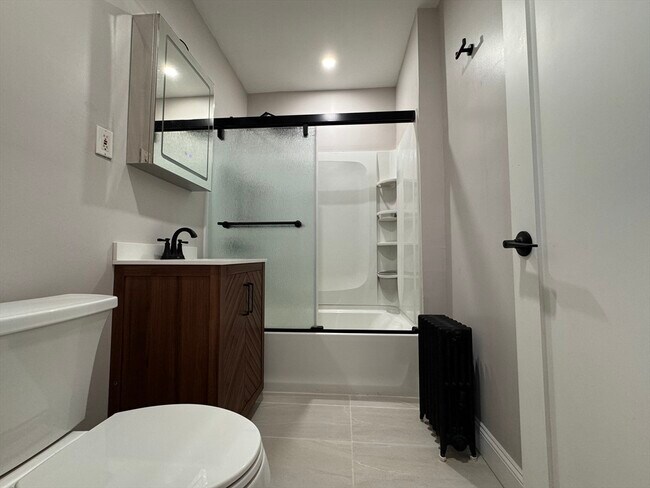 Building Photo - 48 N Munroe Terrace