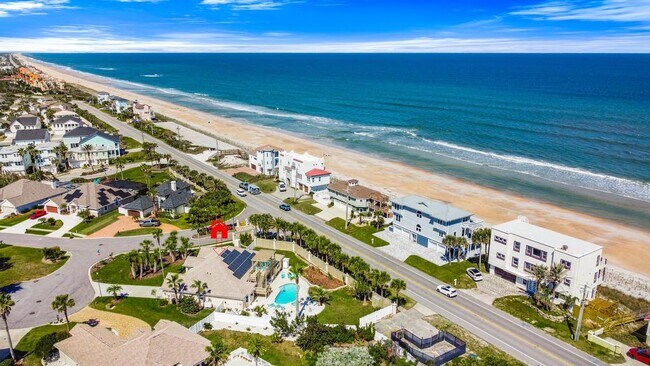 Building Photo - 200 Islamarada Ct