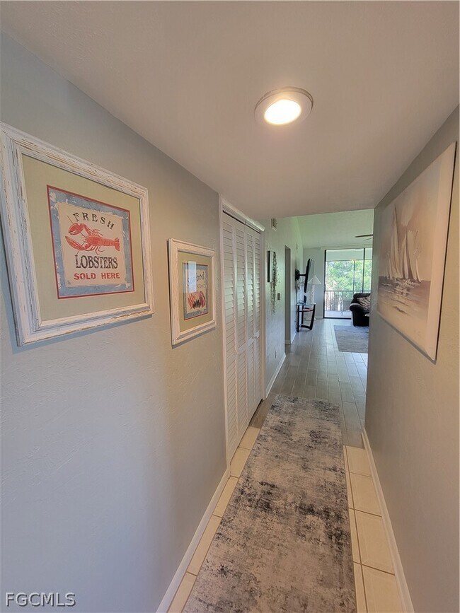 Building Photo - 15770 Windward Way Cir