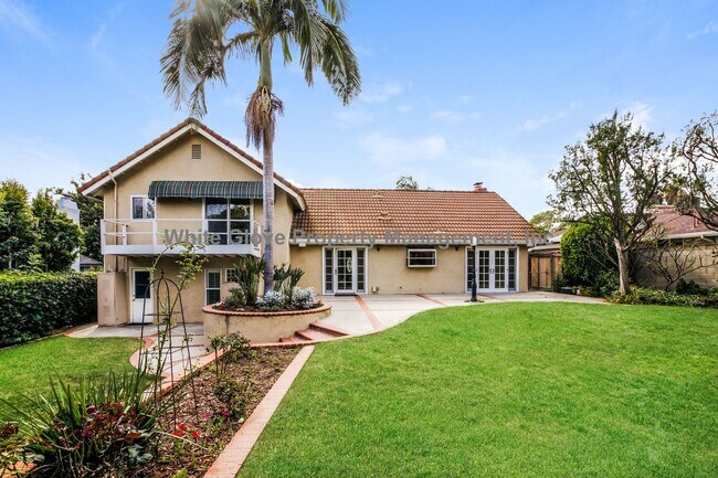 Building Photo - Beautiful 3 Bedroom in Fullerton's President Homes Neighborhood