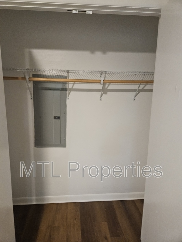 Building Photo - 1248 Grove Park Ln