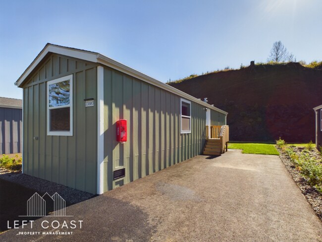 Building Photo - 2368 Salmon River Hwy