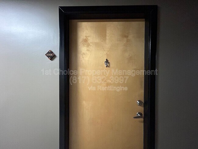 Building Photo - 221 W Lancaster Ave