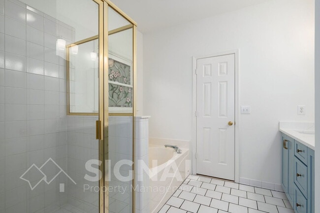 Building Photo - 6019 Mill Creek Dr