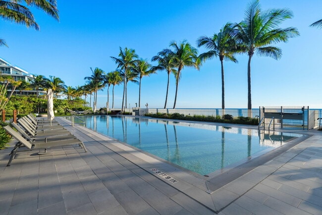 Building Photo - 2200 N Ocean Blvd