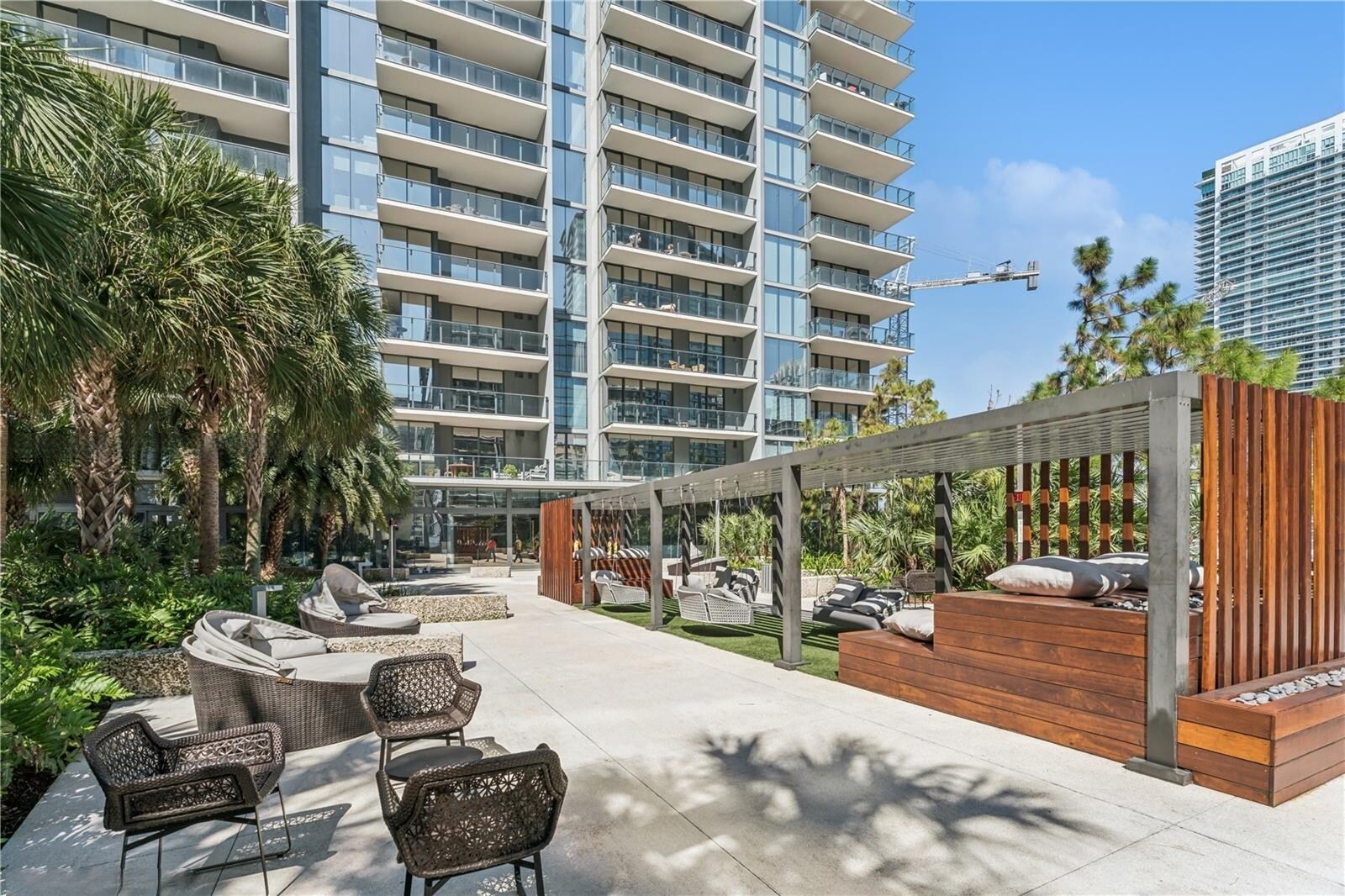 Building Photo - 88 SW 7th St