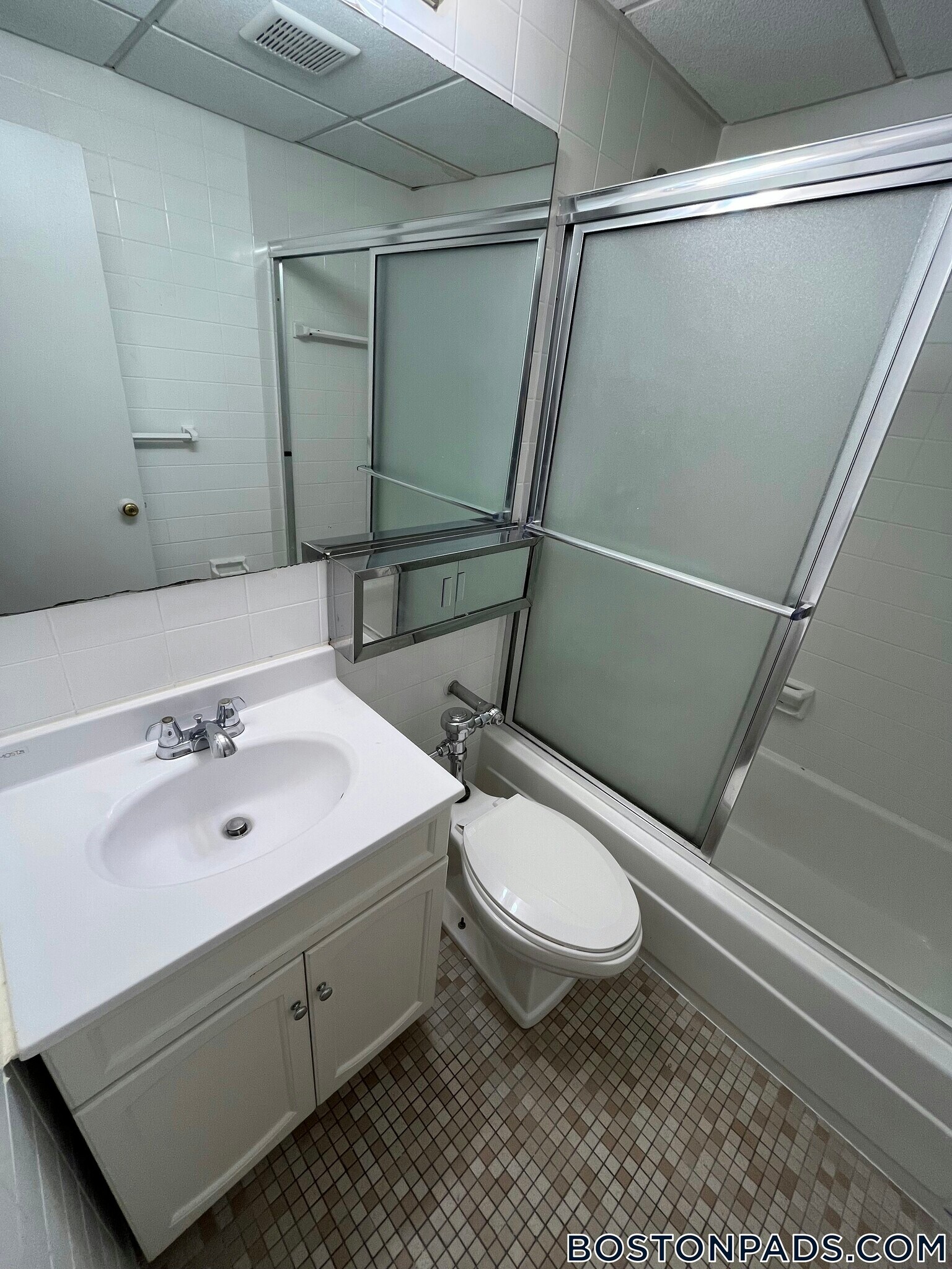 Building Photo - 62 Boylston St