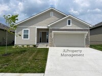 Building Photo - 15332 Jessica St