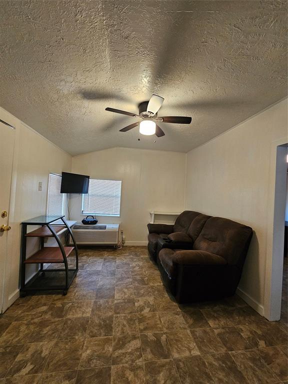 Building Photo - 16443 Piper Ln