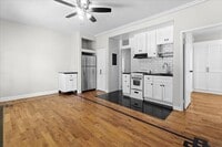 Building Photo - Stylish One Bedroom Unit With Spare Room