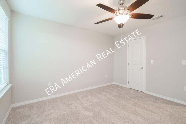 Building Photo - 317 Dahlquist-