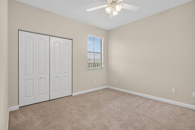 Building Photo - 8435 Blue Cove Way