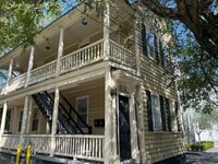 Building Photo - 1 bed / 1 bath on Coming St. ~ Available M...