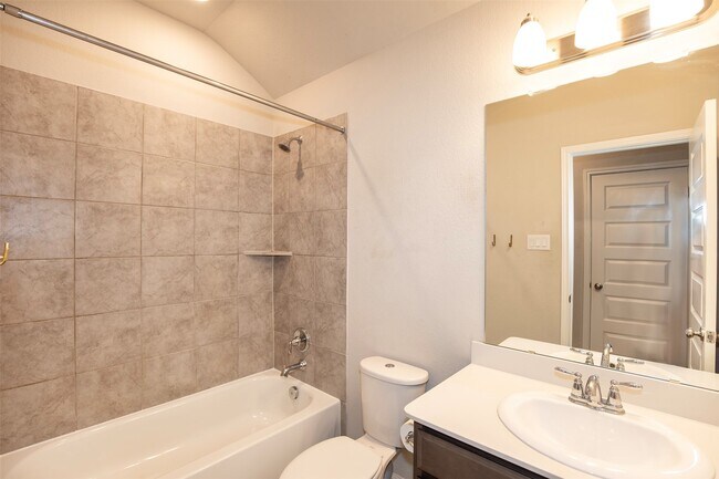 Building Photo - 2506 Indigo Harvest Trl