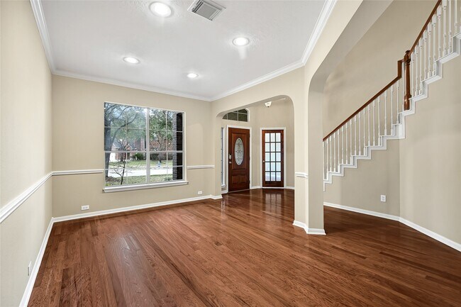 Building Photo - 21327 Pennshore Ln