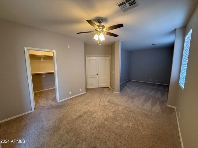 Building Photo - 313 N Kimberlee Way