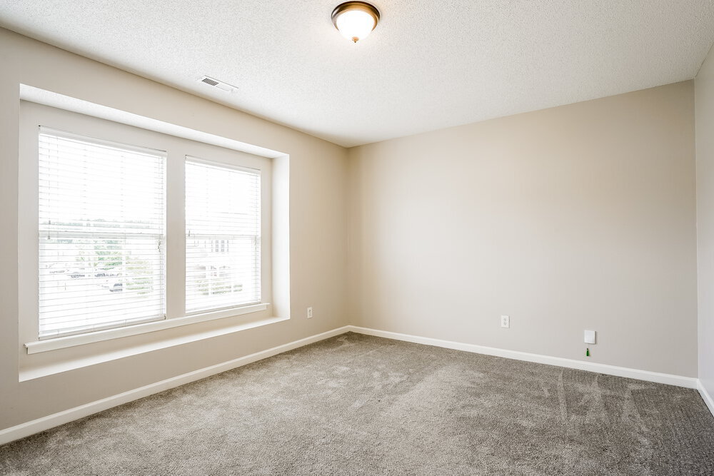 Building Photo - 3112 Olustee Dr