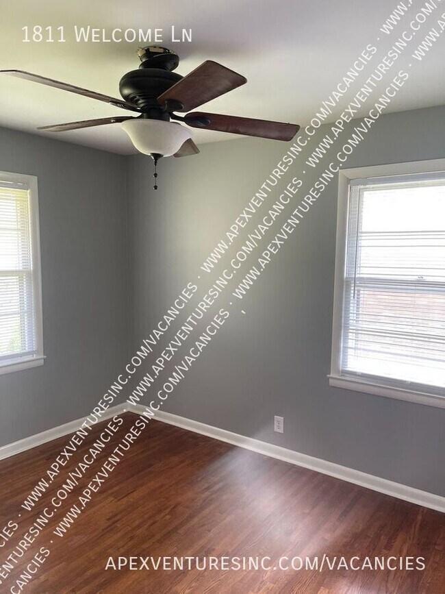 Building Photo - 1811 Welcome Ln