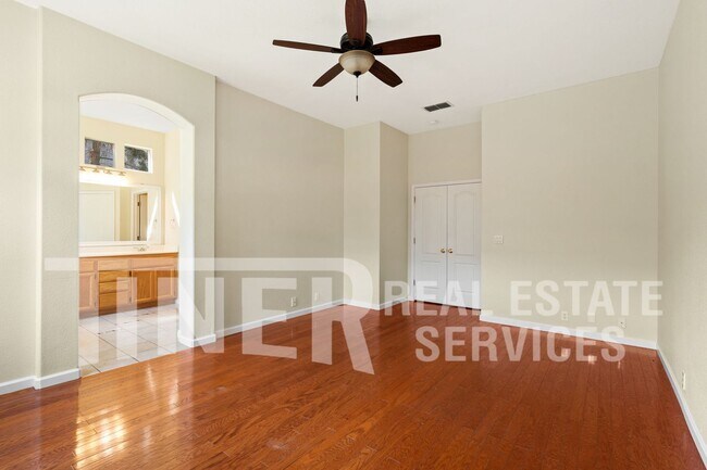 Building Photo - 5730 Chaffey Ln