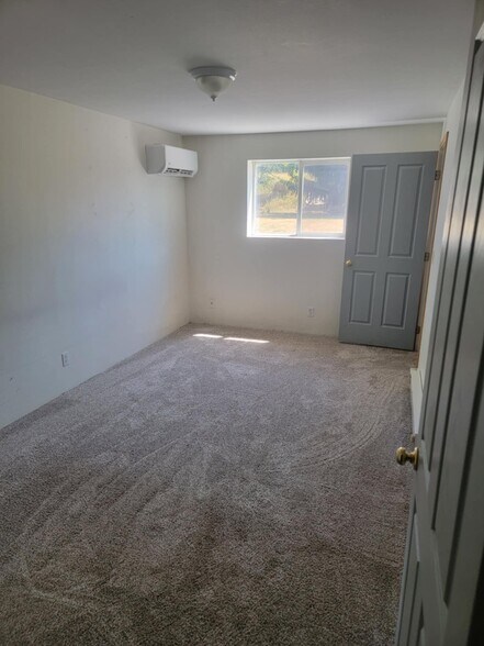 Building Photo - 1508 Cedar St