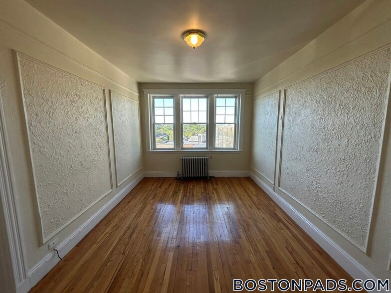 Building Photo - 1691 Commonwealth Ave