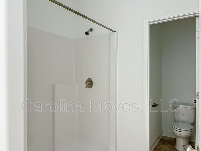 Building Photo - 508 Dottie Ct