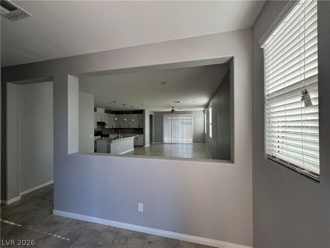 Building Photo - 7490 Lush Oasis Ave.