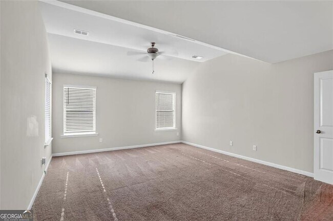 Building Photo - 1553 Spring Hollow Way