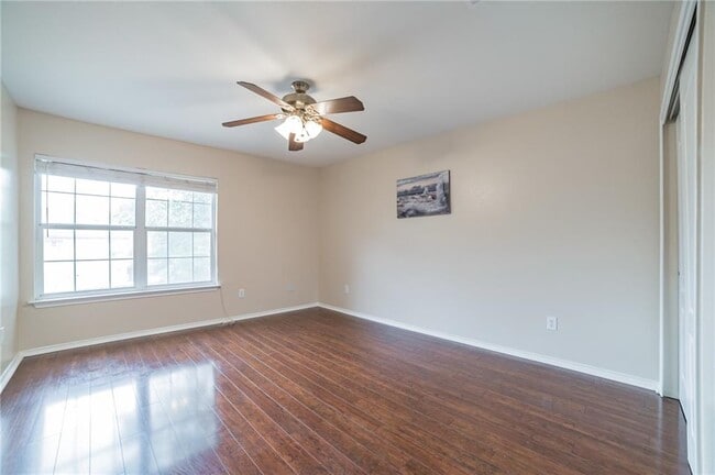 Building Photo - 11228 Pickard Ln