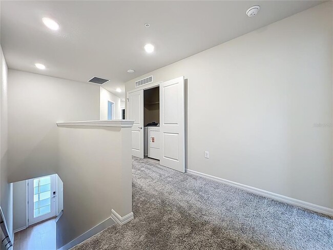 Building Photo - 431 Meadowland Pt