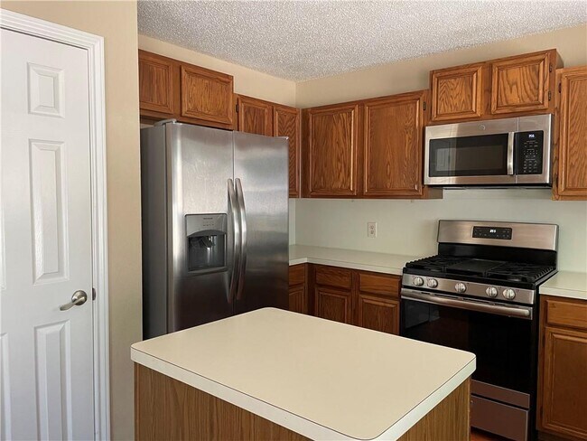 Building Photo - 8003 Willet Trail