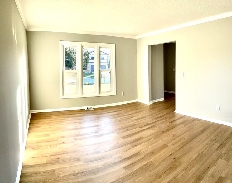 Building Photo - 1244 Colston Dr