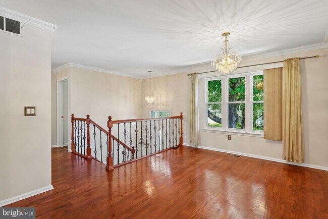 Building Photo - 2313 Westport Ln