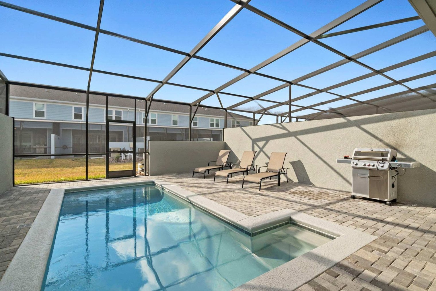 Building Photo - 1283 Blue Paradise Wy