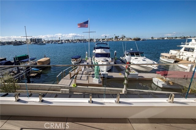 Building Photo - 130 S Bay Front