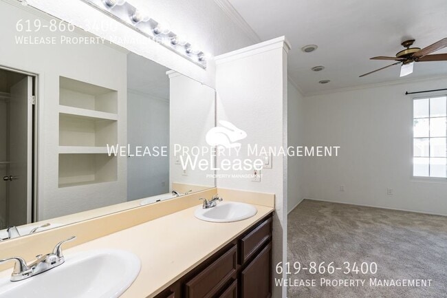 Building Photo - 11555 Caminito La Bar