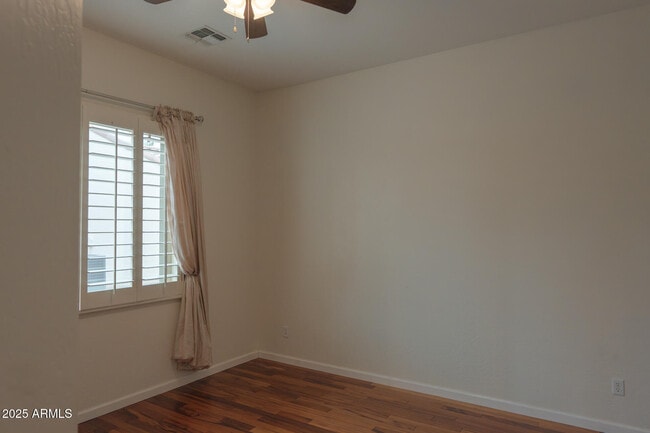 Building Photo - 13417 W La Vina Dr