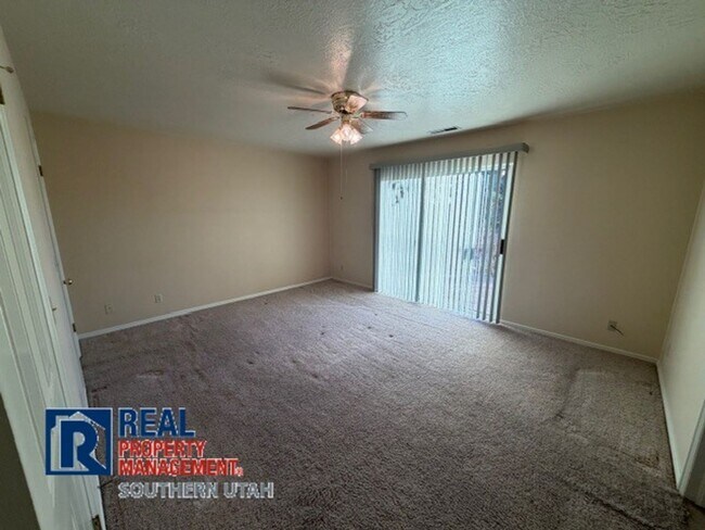 Building Photo - 3 Bed / 2 Bath Home for Rent in Santa Clara