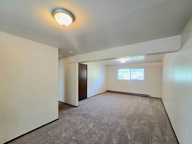 Building Photo - 112 Ridgemont Dr
