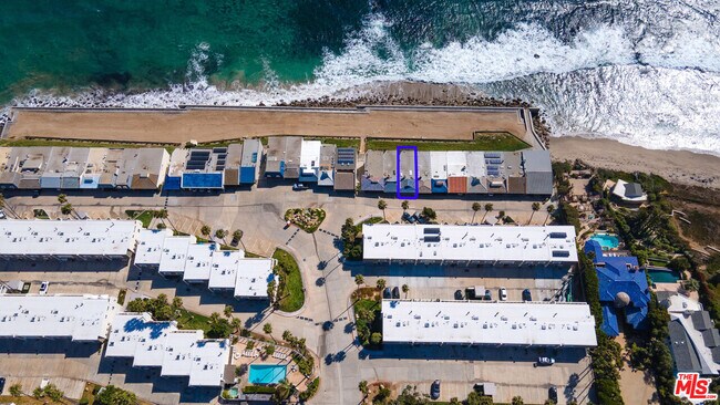 Building Photo - 11856 S Beach Club Way