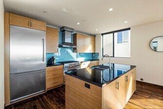 Building Photo - 1310 Manhattan Ave