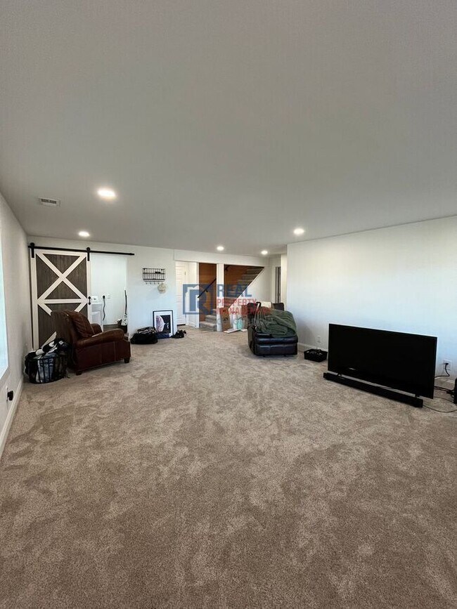 Building Photo - 6024 Thunderhill Rd