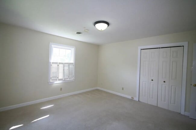 Building Photo - - WONDERFUL 2-STORY HOME IN WALNUT CREEK *SPRING CREEK SCHOOL DISTRICT* -