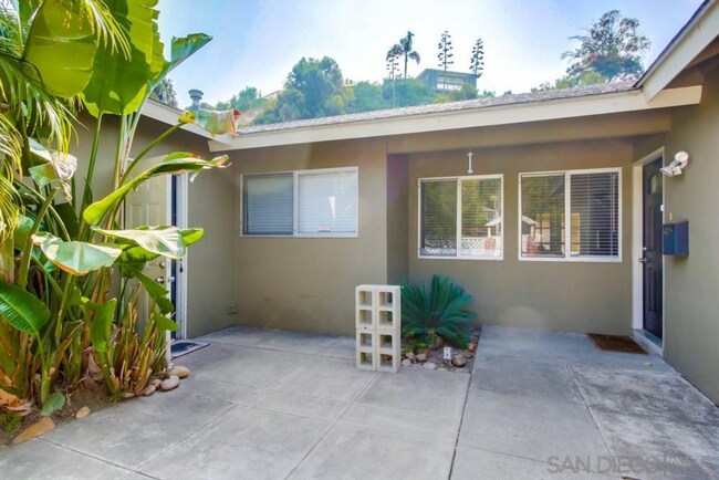 Building Photo - 4877 Campanile Dr