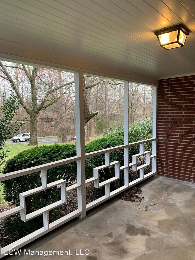 Building Photo - 3 br, 2 bath House - 3532 Old Vineyard Road